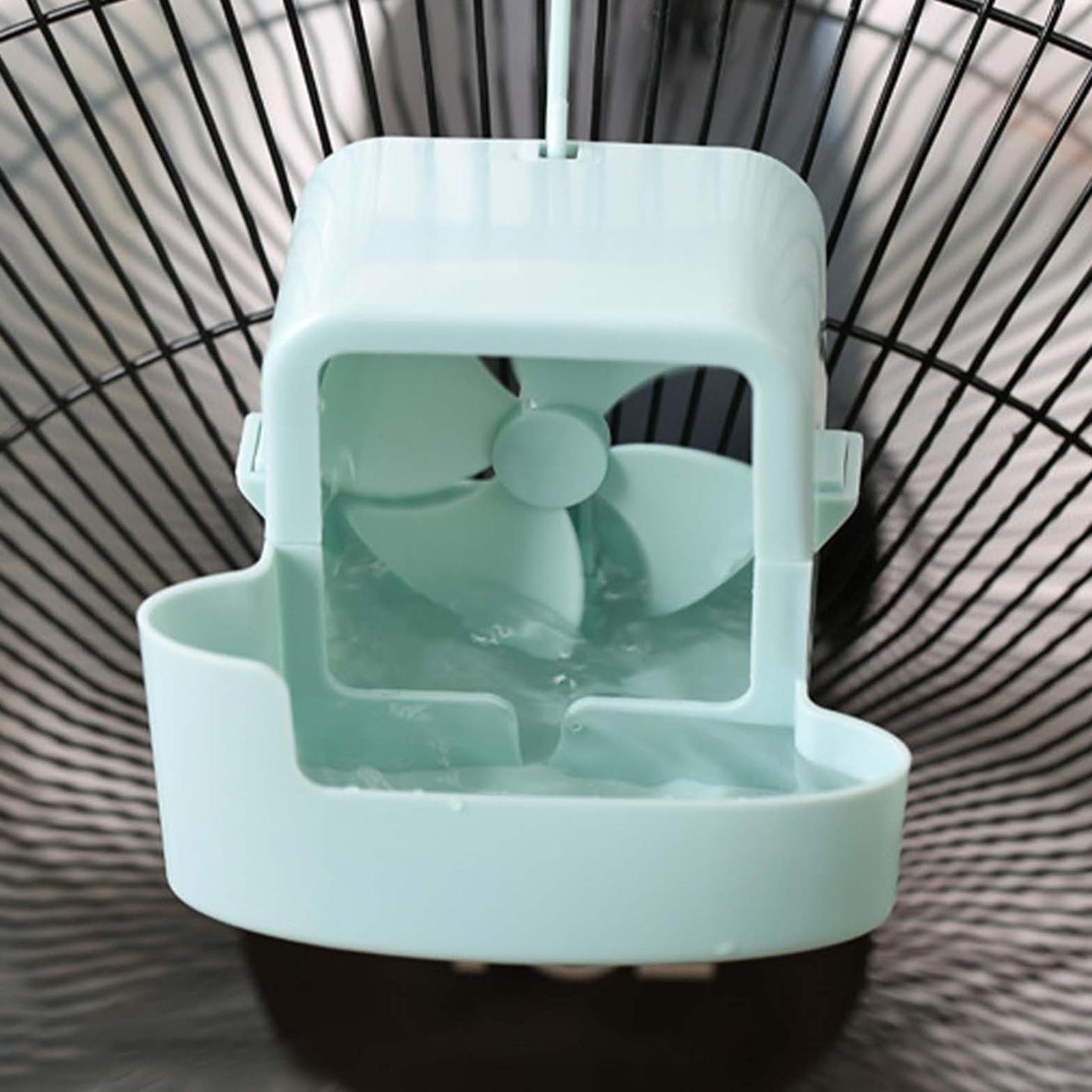 Outdoor Camping Essentials - เครื่องทำความเย็นแบบพกพาสำหรับฤดูร้อน พัดลมทำความเย็นแบบหนีบโต๊ะ ไอศกรีมเย็นฉ่ำ อุปกรณ์จำเป็นสำหรับการตั้งแคมป์กลางแจ้ง เครื่องปรับอากาศแบบระเหยส่วนบุคคล